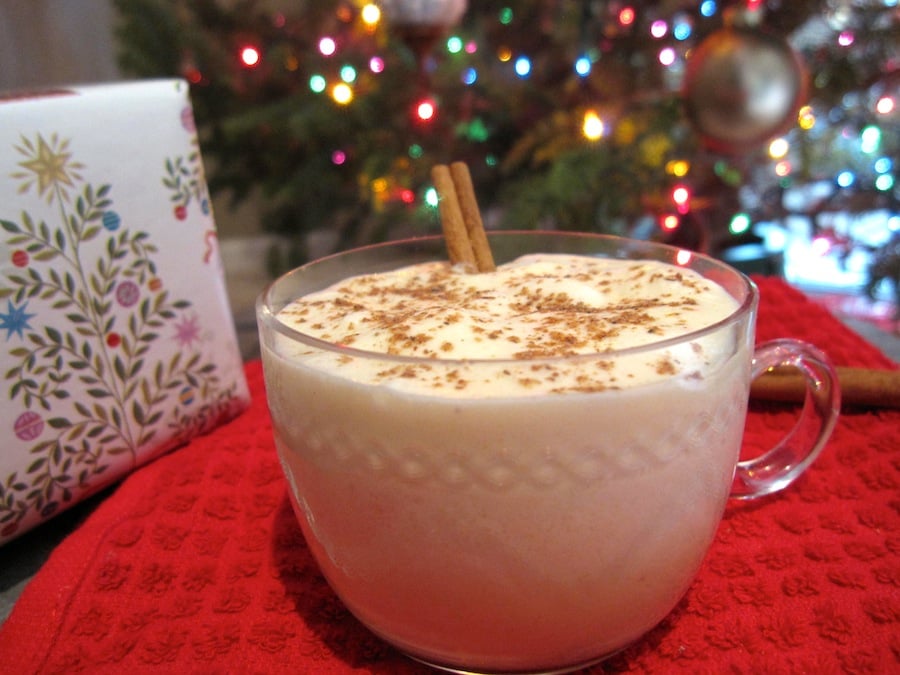 Organic Holiday Egg Nog Recipe - Whole Lifestyle Nutrition | Organic Recipes | Holistic Recipes
